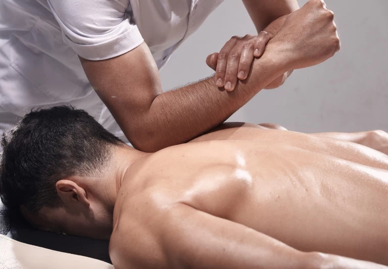 masaż mięśni głębokich